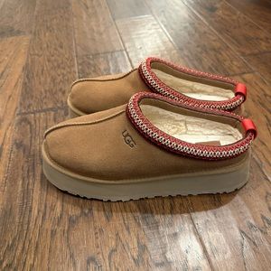 Ugg Tazz Chesnut Size 10
